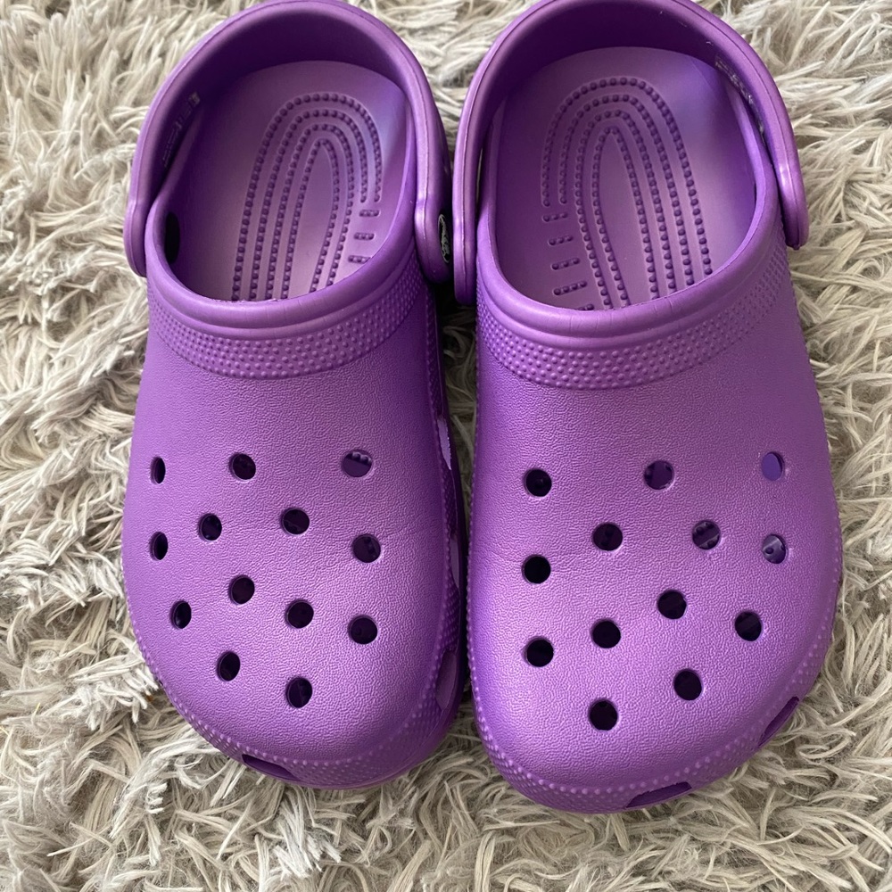 Purple crocs